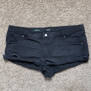 Wild Fable Black Low Rise Shorts Size 18